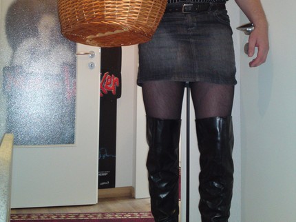 Nylonjunge, 50 Jahre, Pornodarstellerin, aus Braunschweig